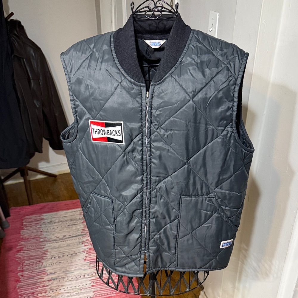 THROWBACKS Men's Quilted Gray Vest